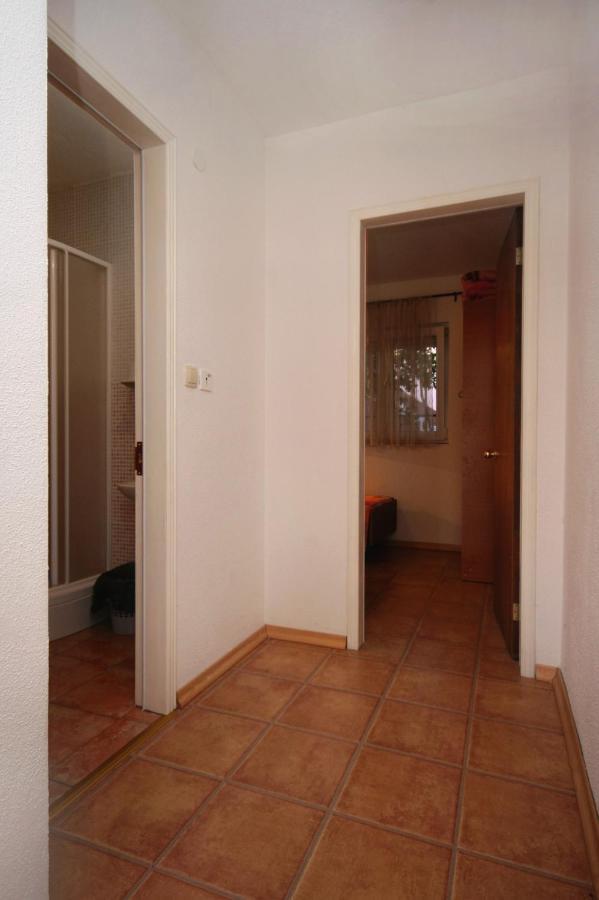 Apartments With A Parking Space Podaca, Makarska - 6050 Eksteriør billede